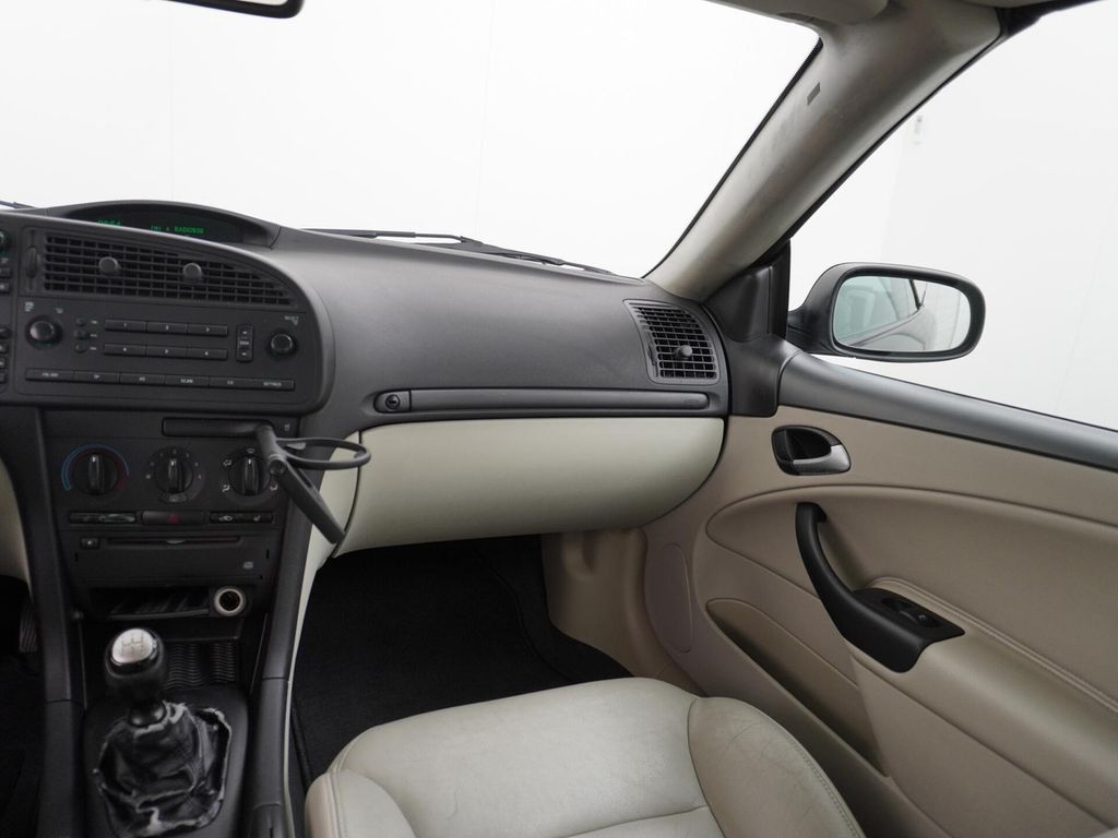 Saab 9-3 Cabrio 1.8t Vector