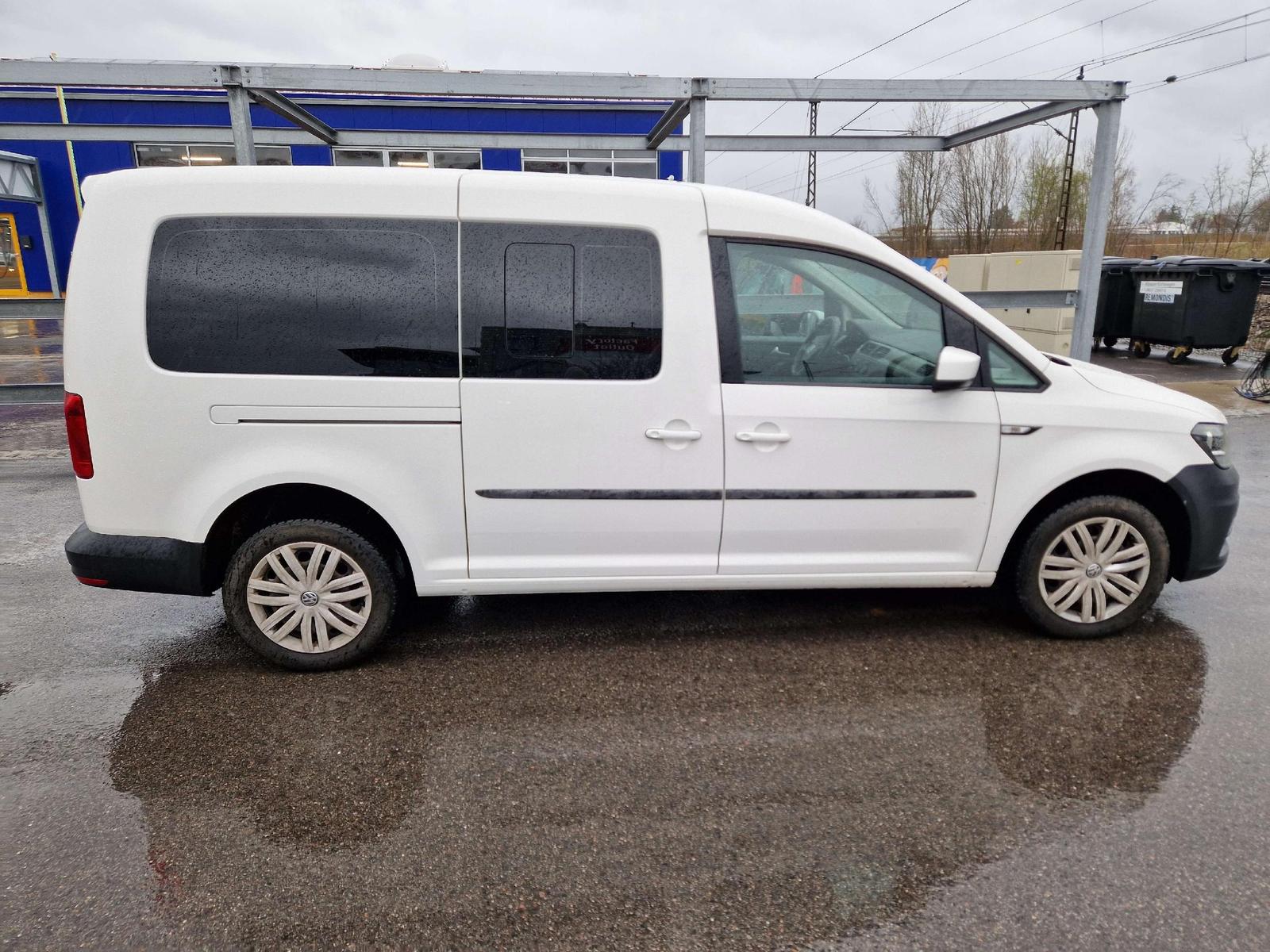 Volkswagen Caddy Maxi 2,0 TDI DSG AHK Kamera NAVI Trendline
