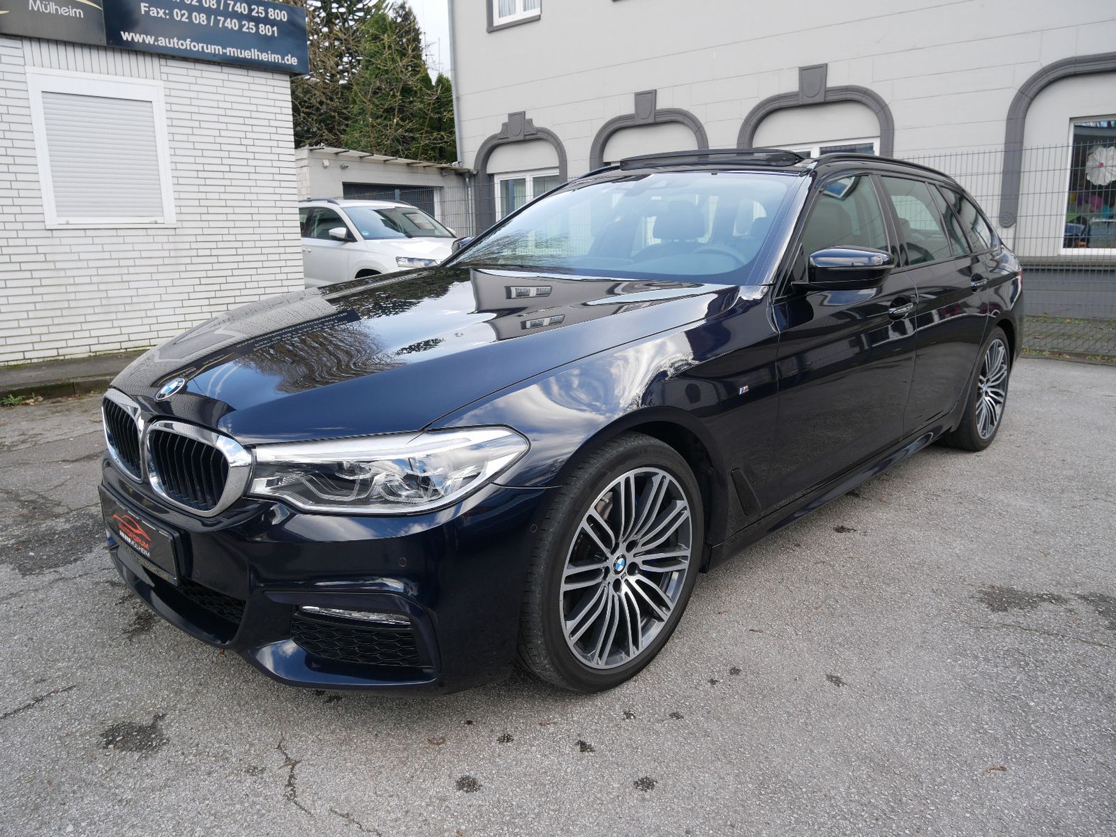 BMW 530 i M Sport Aut.Pano DrivingA LED LederSpurKam