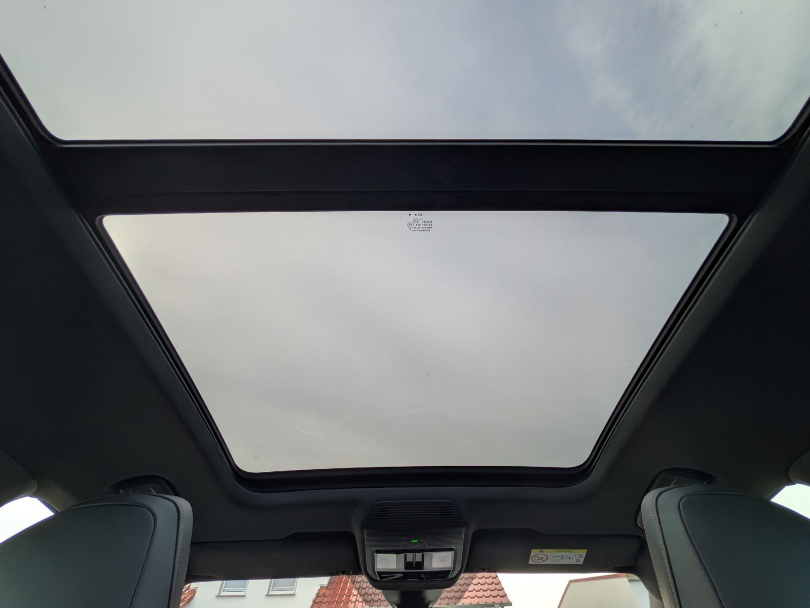 Fahrzeugabbildung CUPRA Leon VZ 2.0TSI 4Drive ACC*PANO*MATRIX*DCC*LM19"
