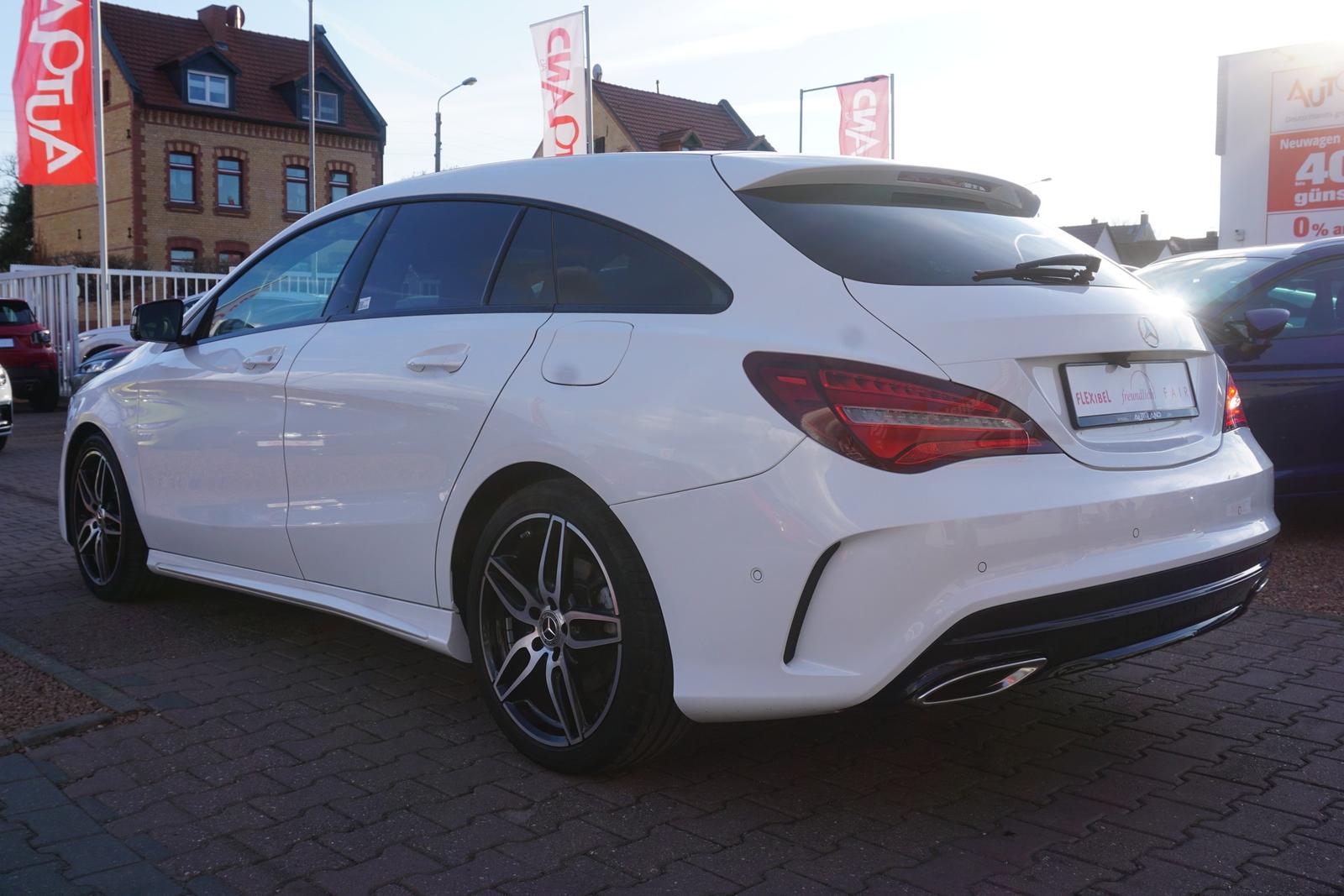 Mercedes-Benz CLA 200 AMG Line LED Navi Kamera Sitzheizung AHK