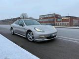 Porsche Panamera 3,6 300 ps Benziner 4 mal 4 - Porsche Panamera Gebrauchtwagen in Hamburg