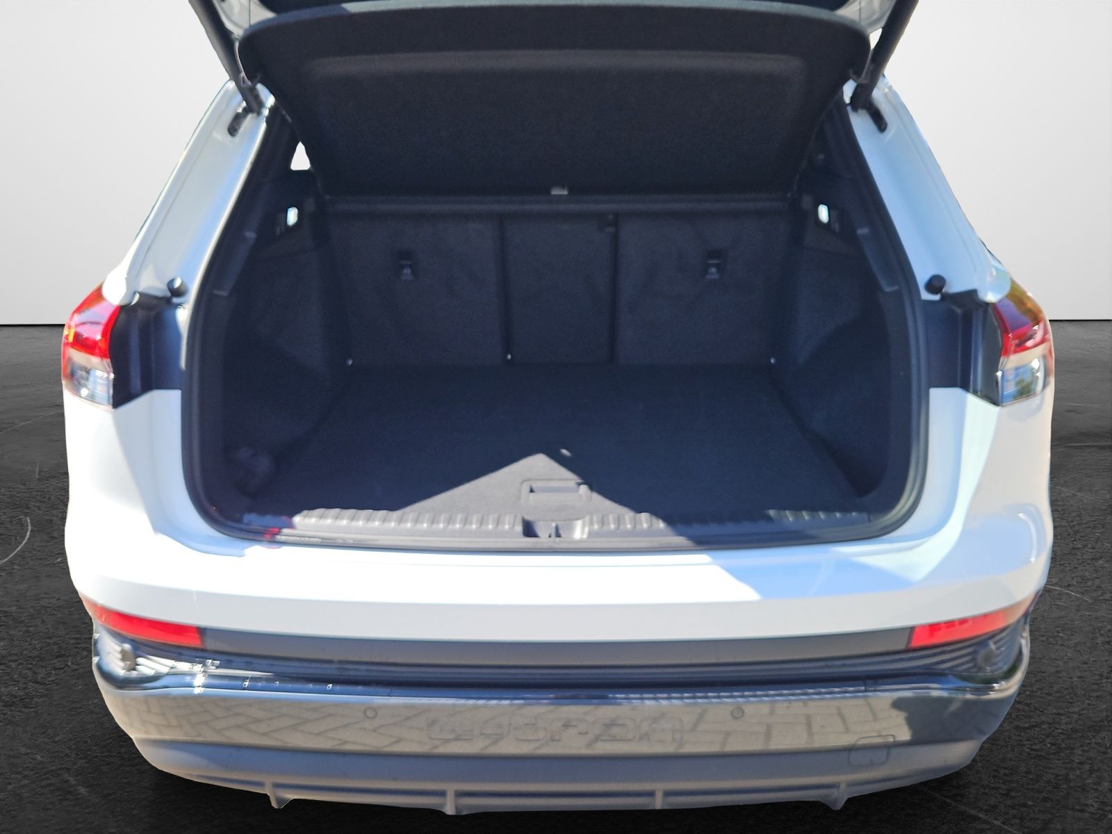 Audi Q4 e-tron 50 quattro S-line NaviPlus Matrix SONO foto 12