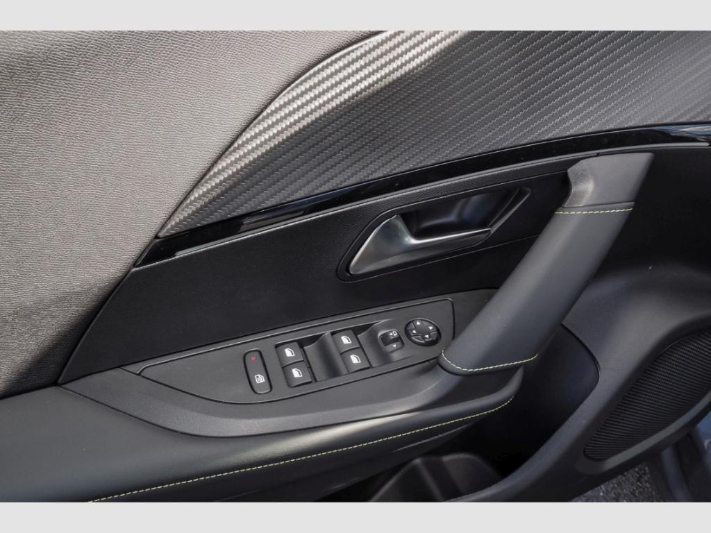 Peugeot 2008 GT Matrix LED MassageSitz elek.Sitze