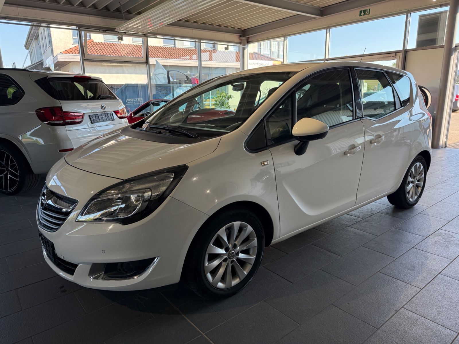 Fahrzeugabbildung Opel Meriva B Style 1.4 T *SHZ*LHZ*PDC*AHK*