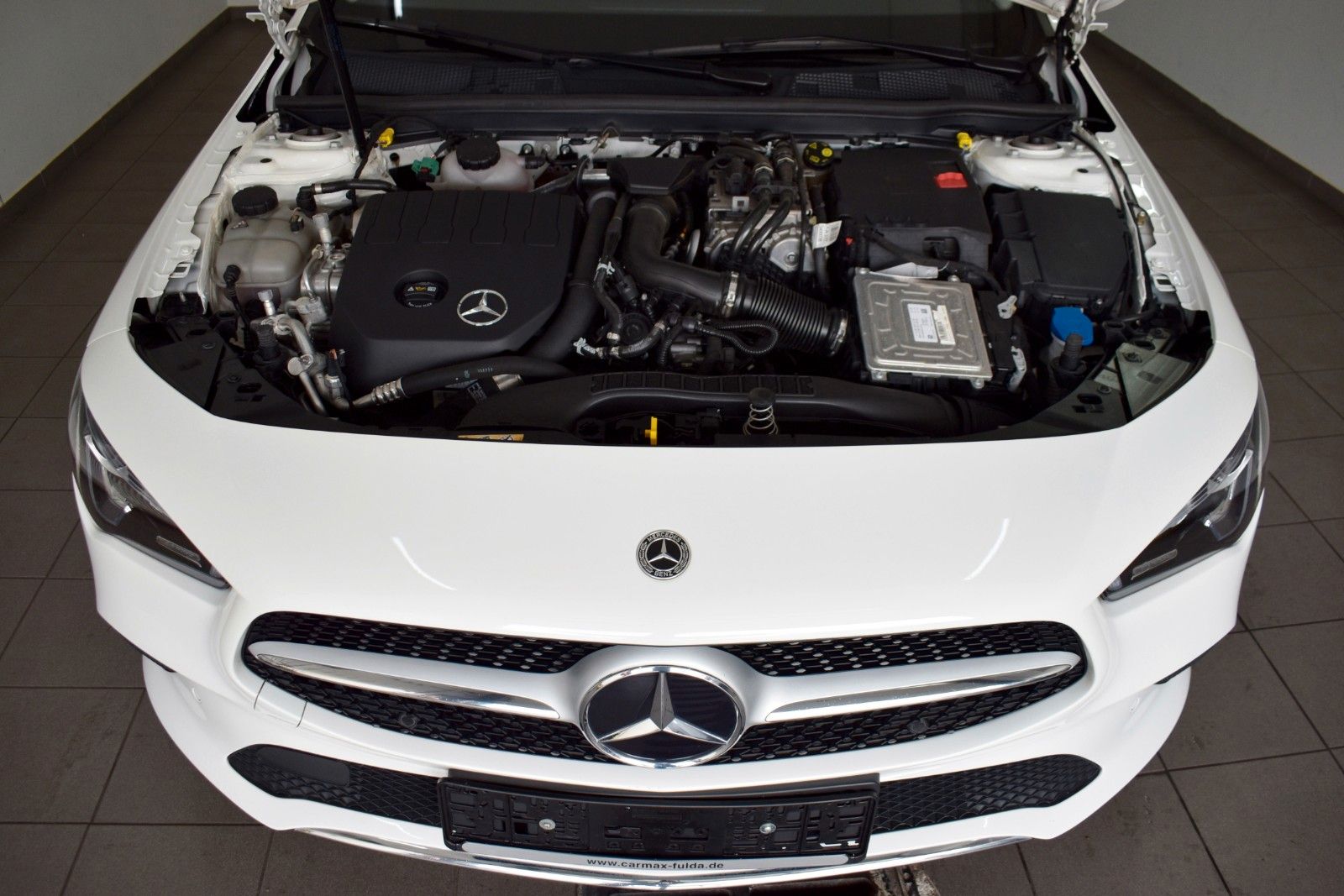 Fahrzeugabbildung Mercedes-Benz CLA 250 e SB,Leder,Navi,Park-Paket,LED,DAB