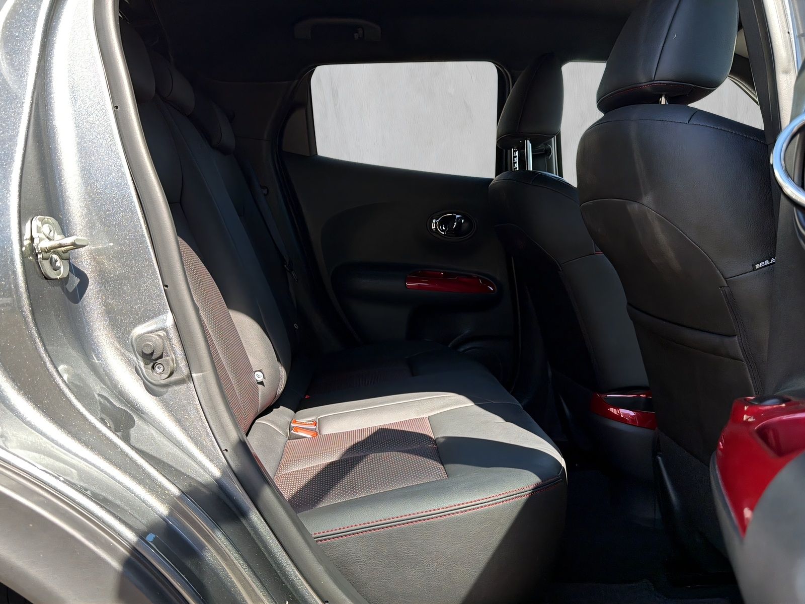 Fahrzeugabbildung Nissan Juke 1.2 16V TEKNA LEDER 360° KAMERA DAB NAVI