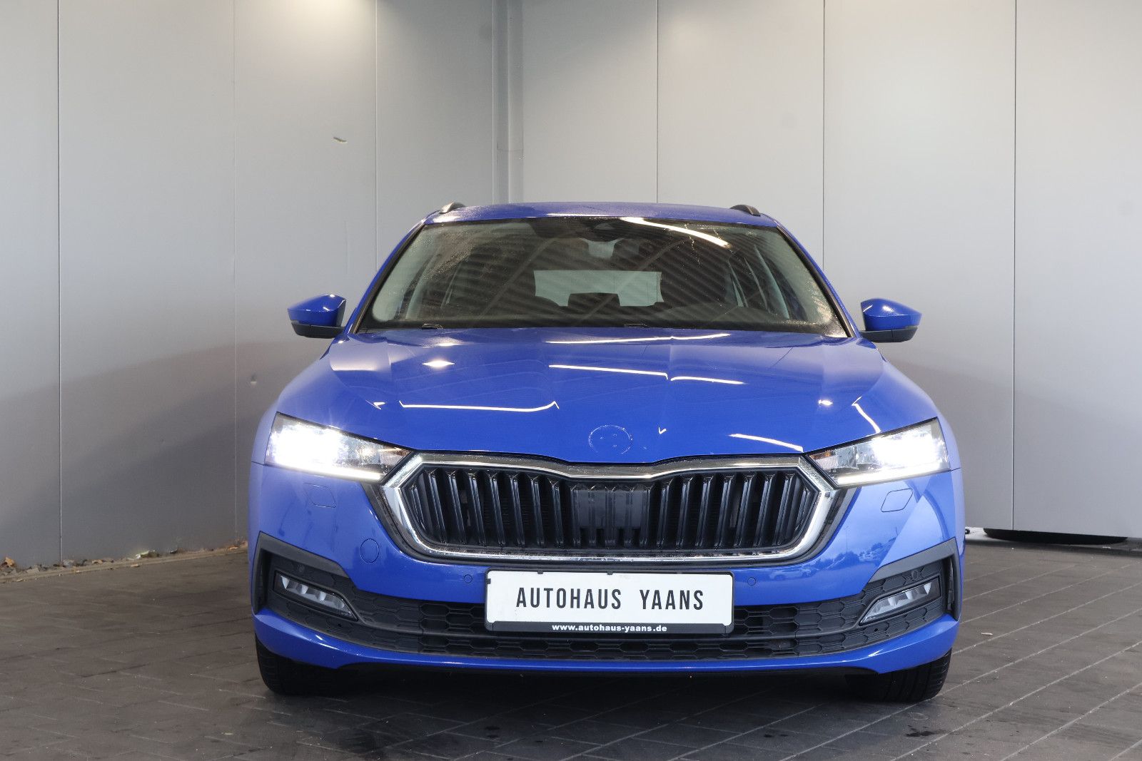 Skoda Octavia 2.0 TDI AID+ACC+CARPLAY+KEY+LEDER+AHK imagem 2