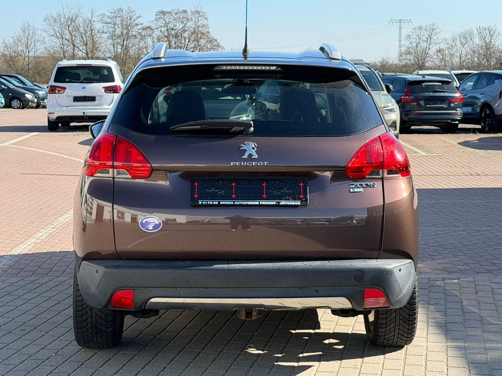 Fahrzeugabbildung Peugeot 2008 Allure