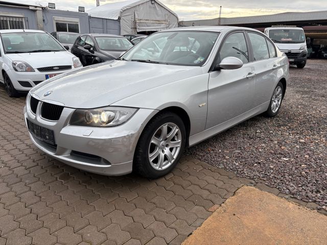 BMW 318 Baureihe 3 Lim. 318i