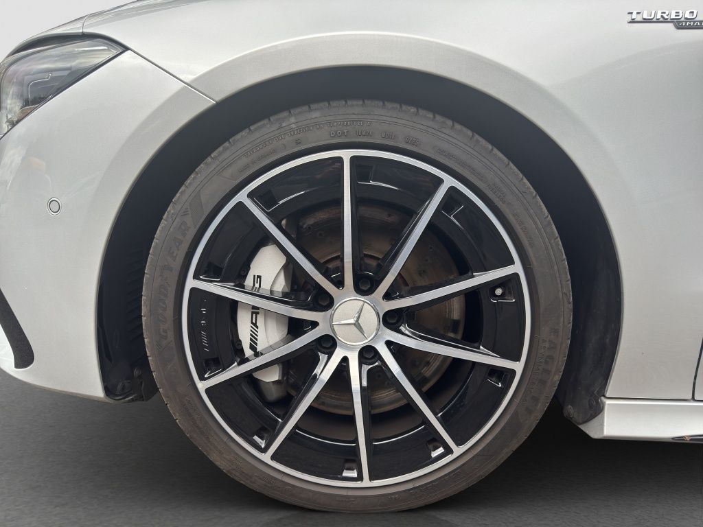 Fahrzeugabbildung Mercedes-Benz AMG CLA 35 4MATIC Shooting Brake HUD*Navi*Pano