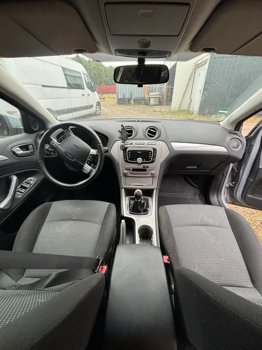 Ford Mondeo 2007 — engine 145 HP (107kW)