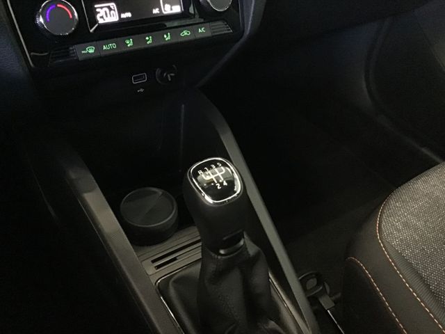Fahrzeugabbildung Skoda Fabia Best of 1.0 TSI Combi Ambition/Navi/SHZ