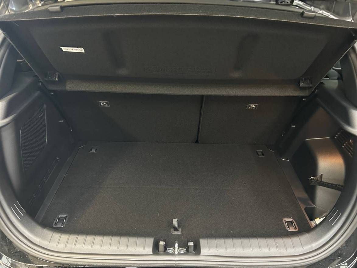 Fahrzeugabbildung Hyundai i20 (MY26) 1.0 T-GDI (90 PS) 7-DCT Blackline