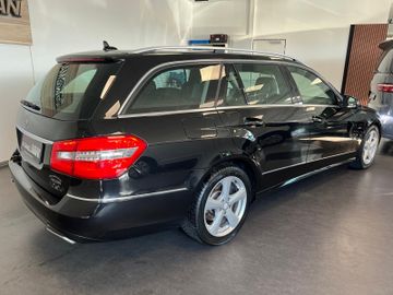 Mercedes E 350 - 8