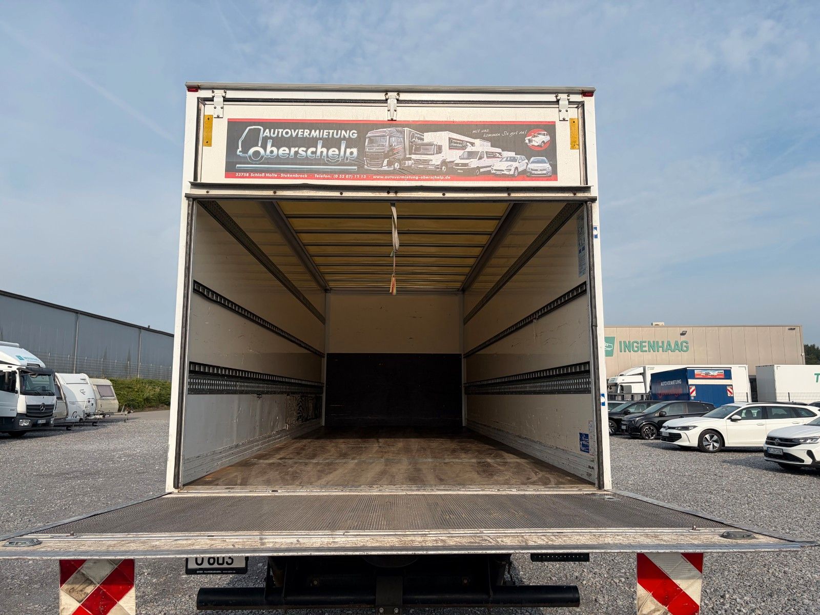Fahrzeugabbildung Mercedes-Benz Atego 818 Koffer 7200 mm LBW Autom. Klima