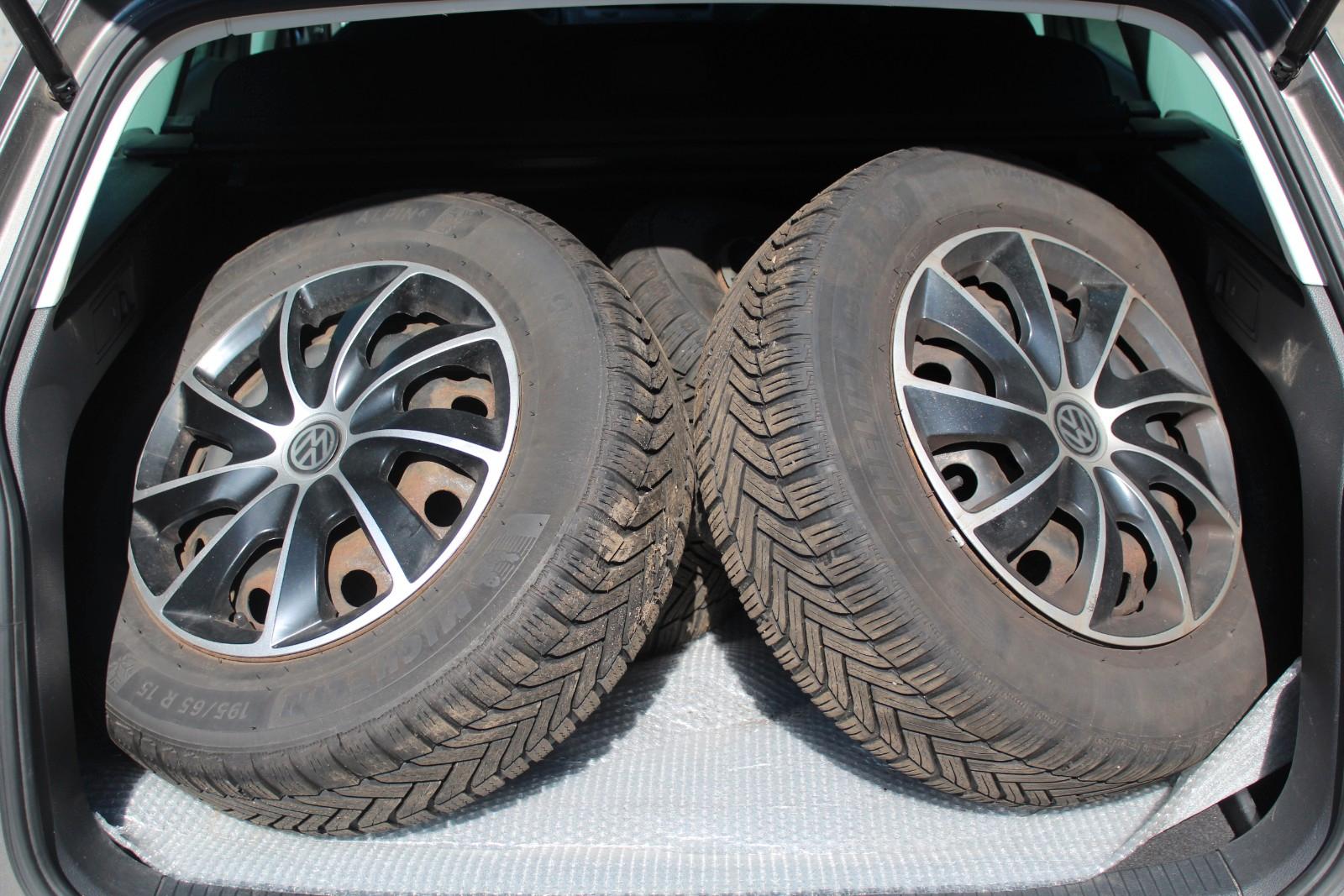 Volkswagen Golf 2015 — photo 17