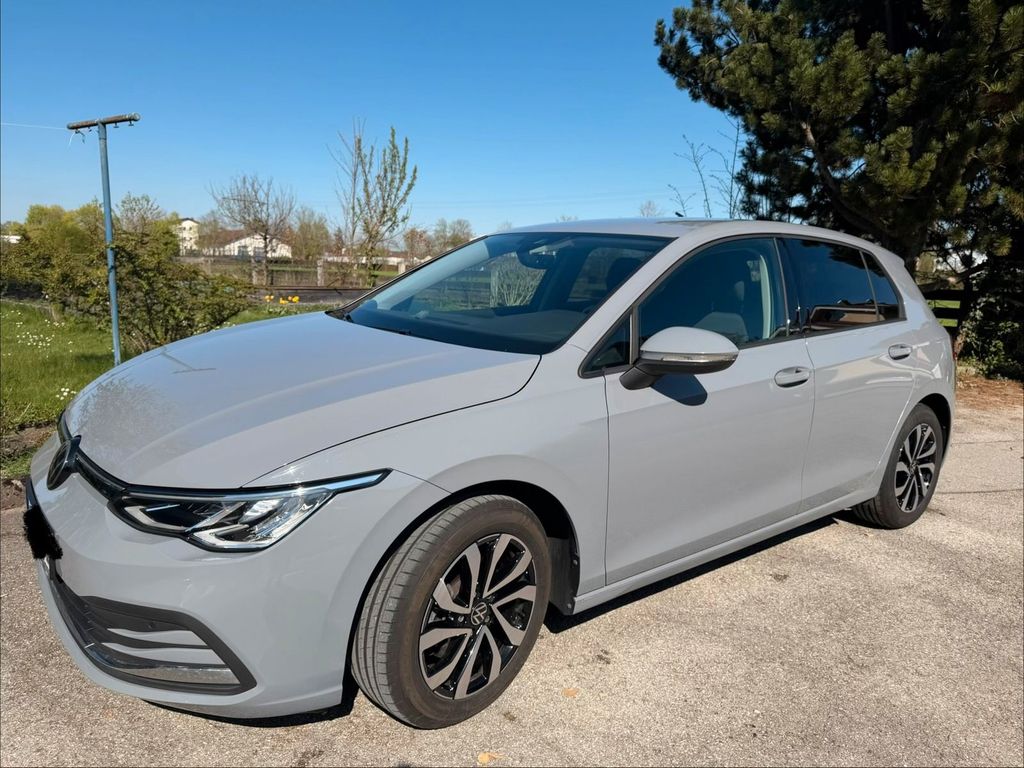Image of Volkswagen Golf
