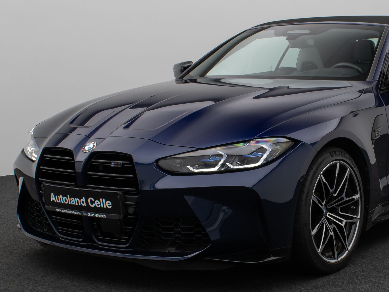 Fahrzeugabbildung BMW M4 Competition M xD Cabrio Kamera Laser HUD H/K