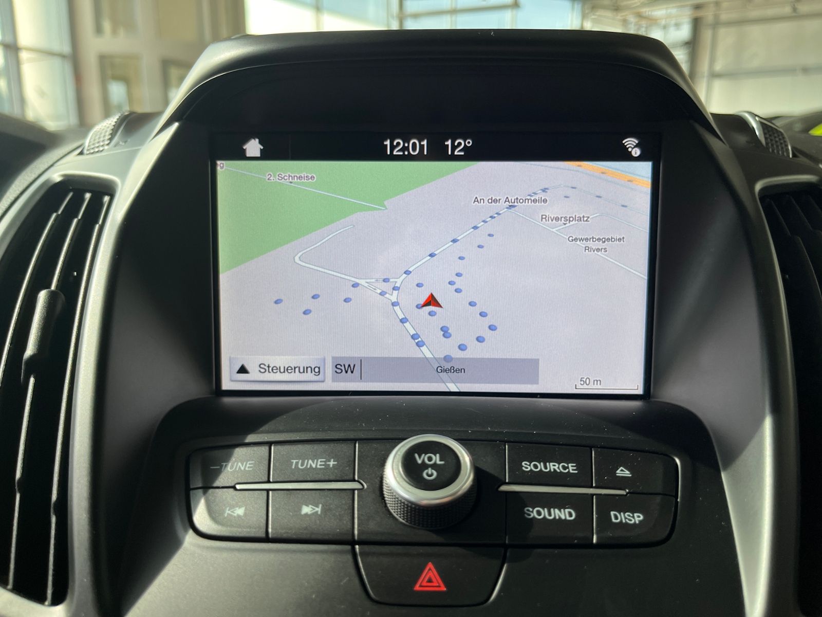 Fahrzeugabbildung Ford Kuga Titanium 4x4 AHK CARPLAY NAV DAB SHZ