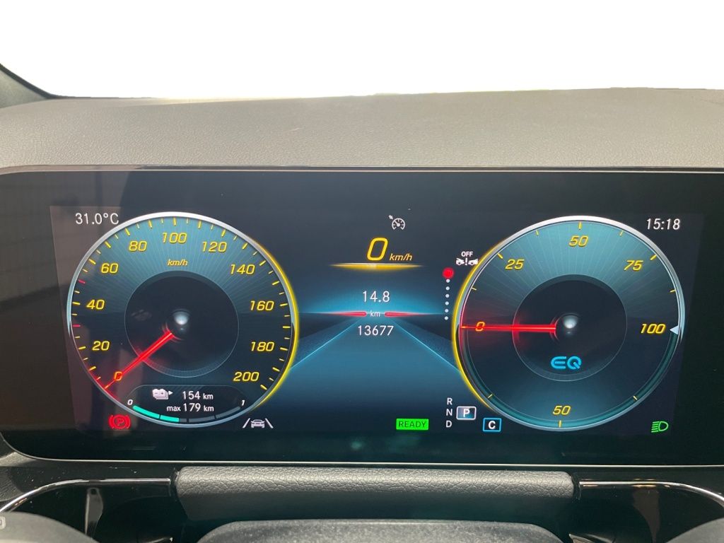 Mercedes-Benz EQA 300 4matic Progressive AMG MBUX Progressive foto 15