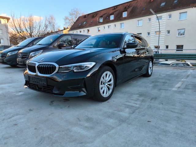 BMW 318 Touring d Advantage/AHK/LED/Head Up D