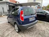 Skoda Roomster Scout 1.2 TSI DSG / Leder / SHZ. / NAVI - gebrauchte Skoda Van