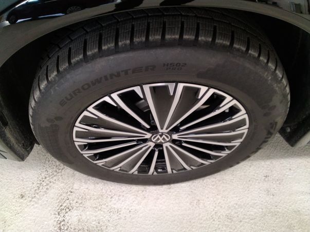 Tiguan 1.5 eHYBRID R LINE IQ.LIGHT+AHK+PANO+ACC