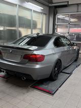 BMW 335i Coupé - Motor Neu