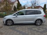 Volkswagen Touran 2.0 TDI DSG Highline R-Line ,Navi, AHK 