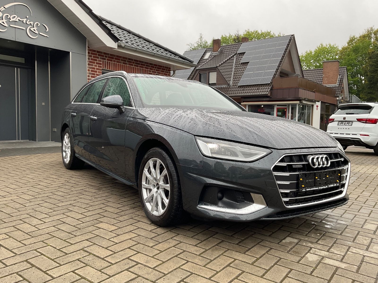 Fahrzeugabbildung Audi A4 Avant 40 TFSI quattro,Leder,ACC,Kamera,LED