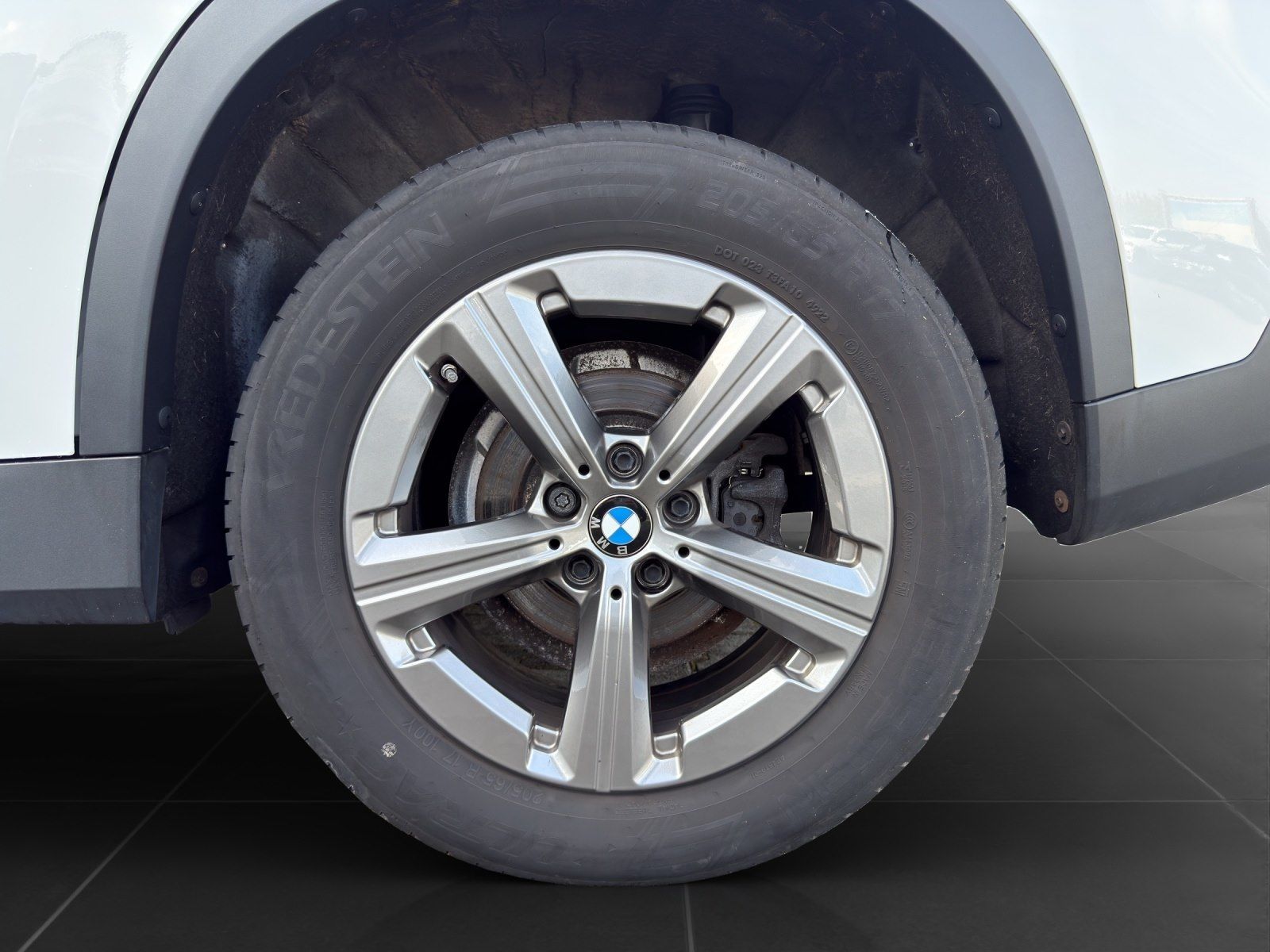 BMW X1 sDrive18d NAVI*AHK*M SPORT LENKRAD*KAMERA*DRI foto 8