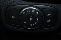 Fahrzeugabbildung Ford Fiesta Cool & Connect 5trg KLIMA WinterPaket GJR