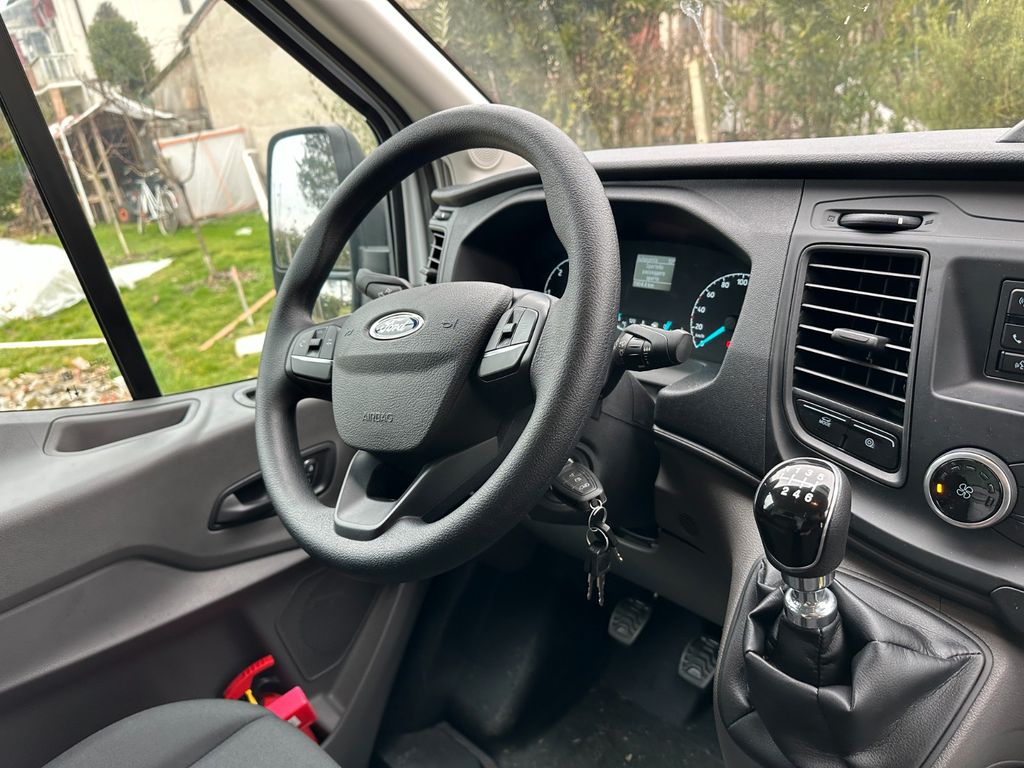 Image of Ford Transit