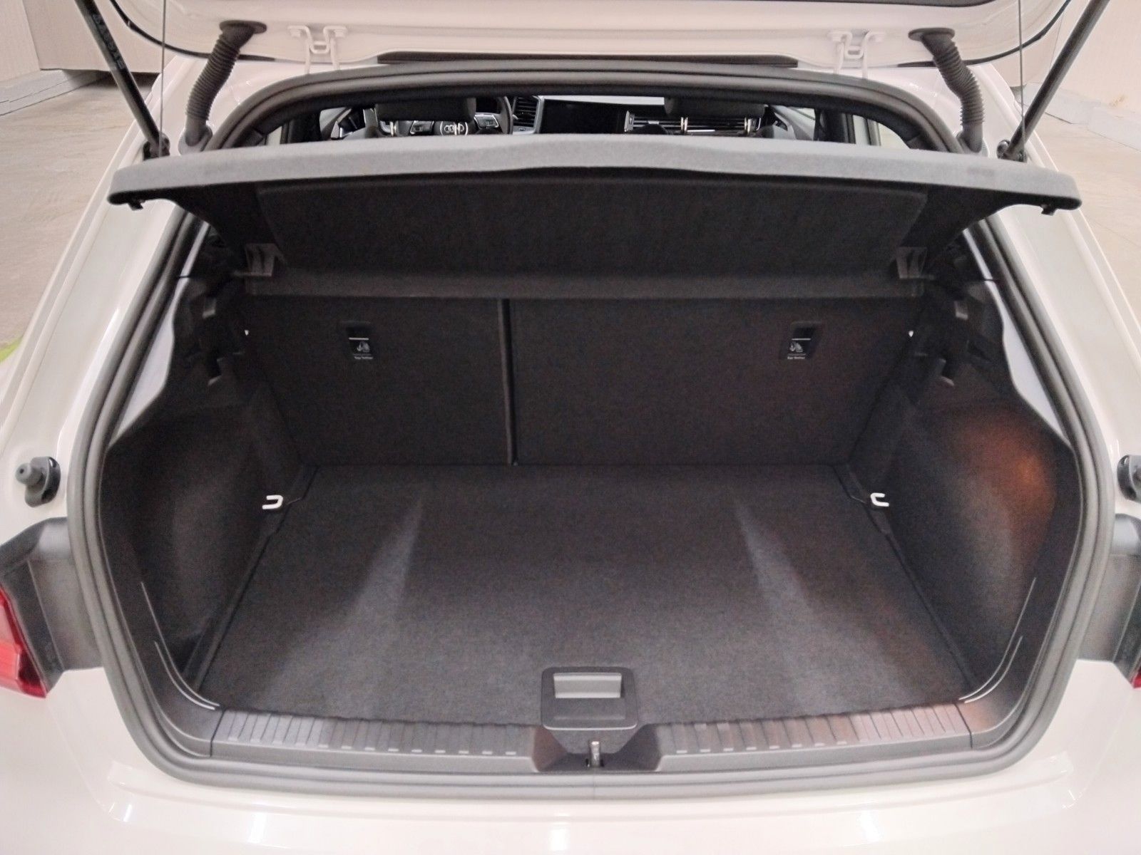 Audi A1 (06/2026, Benzin)