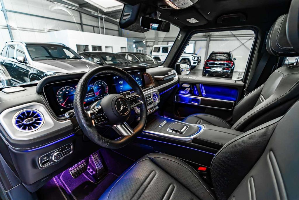 MERCEDES-BENZ G-Class 2026
