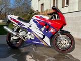Honda Cbr 600 - HONDA 1995 CBR600
