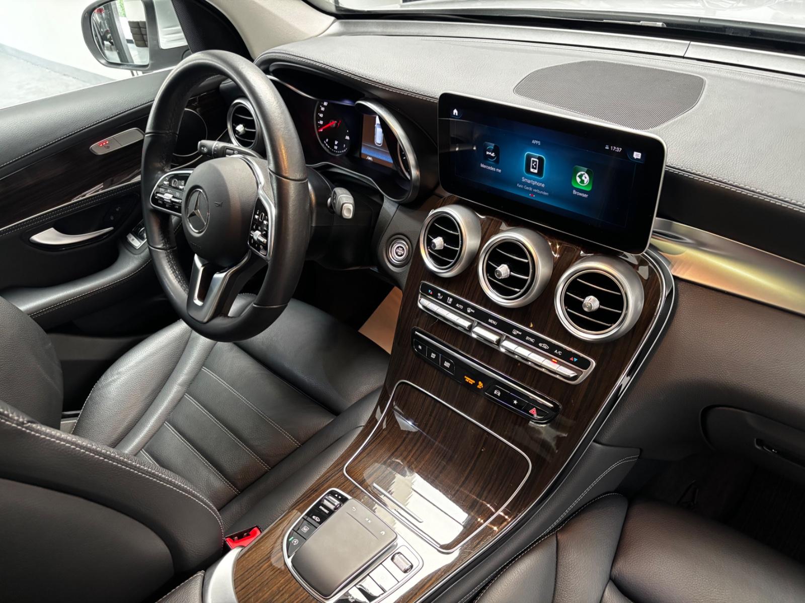Mercedes-Benz GLC 300d 4Matic 1.HAND MULTIBEAM KAMERA