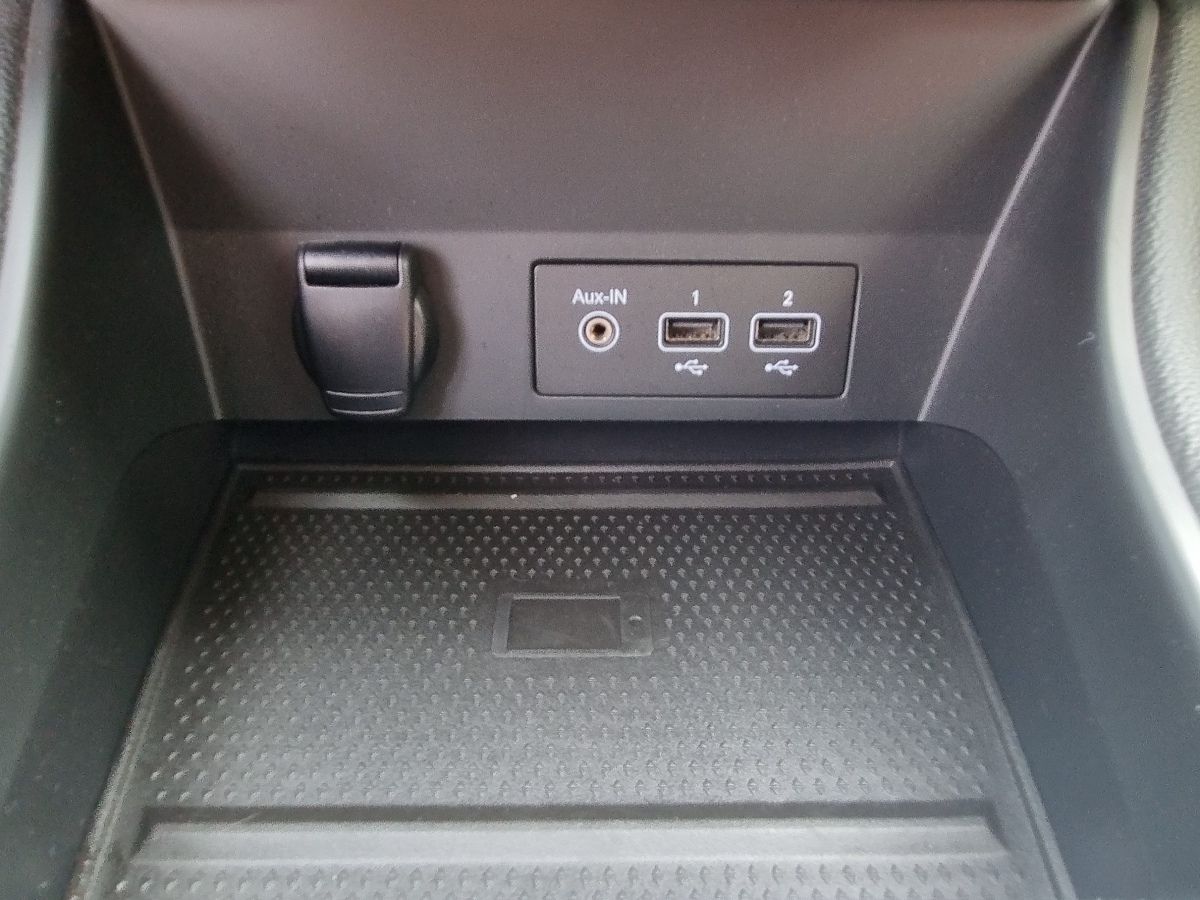 Fahrzeugabbildung Renault Captur INTENS TCe 130 EDC