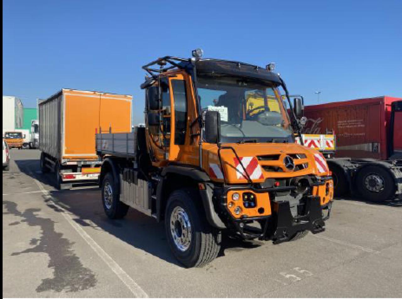 Mercedes-Benz Unimog U 535