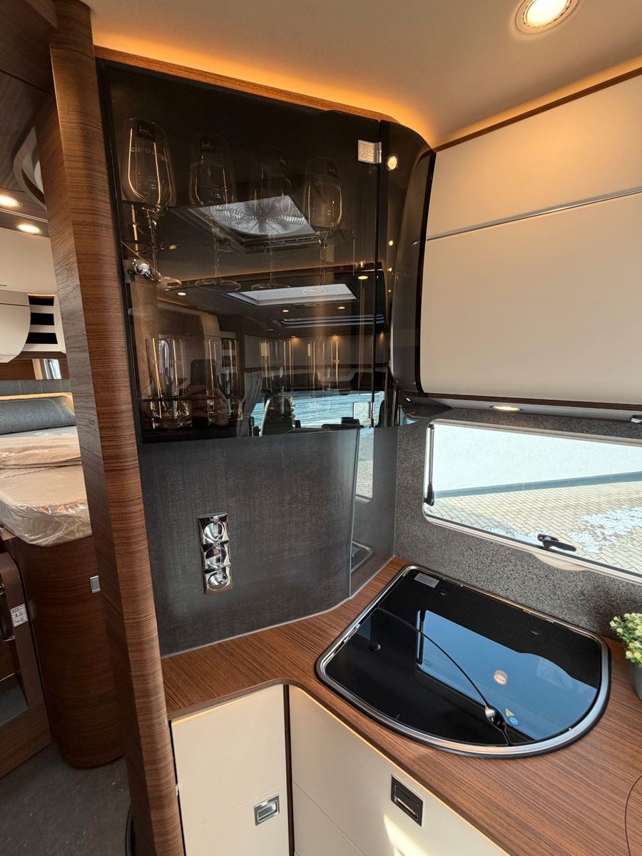 Fahrzeugabbildung Carthago chic c-line T 4.9 LE