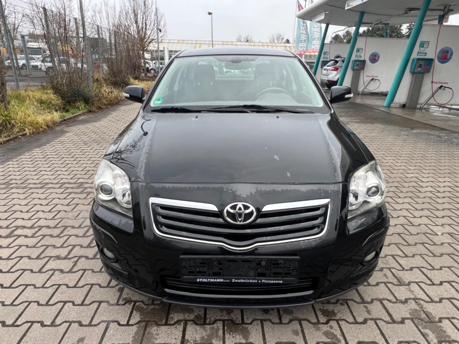 Toyota Avensis 2.0 Sol Lim.