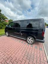 Volkswagen T5 Multivan - Volkswagen T5 mit Diesel-Antrieb: Allradantrieb, Kleinbus, Automatik