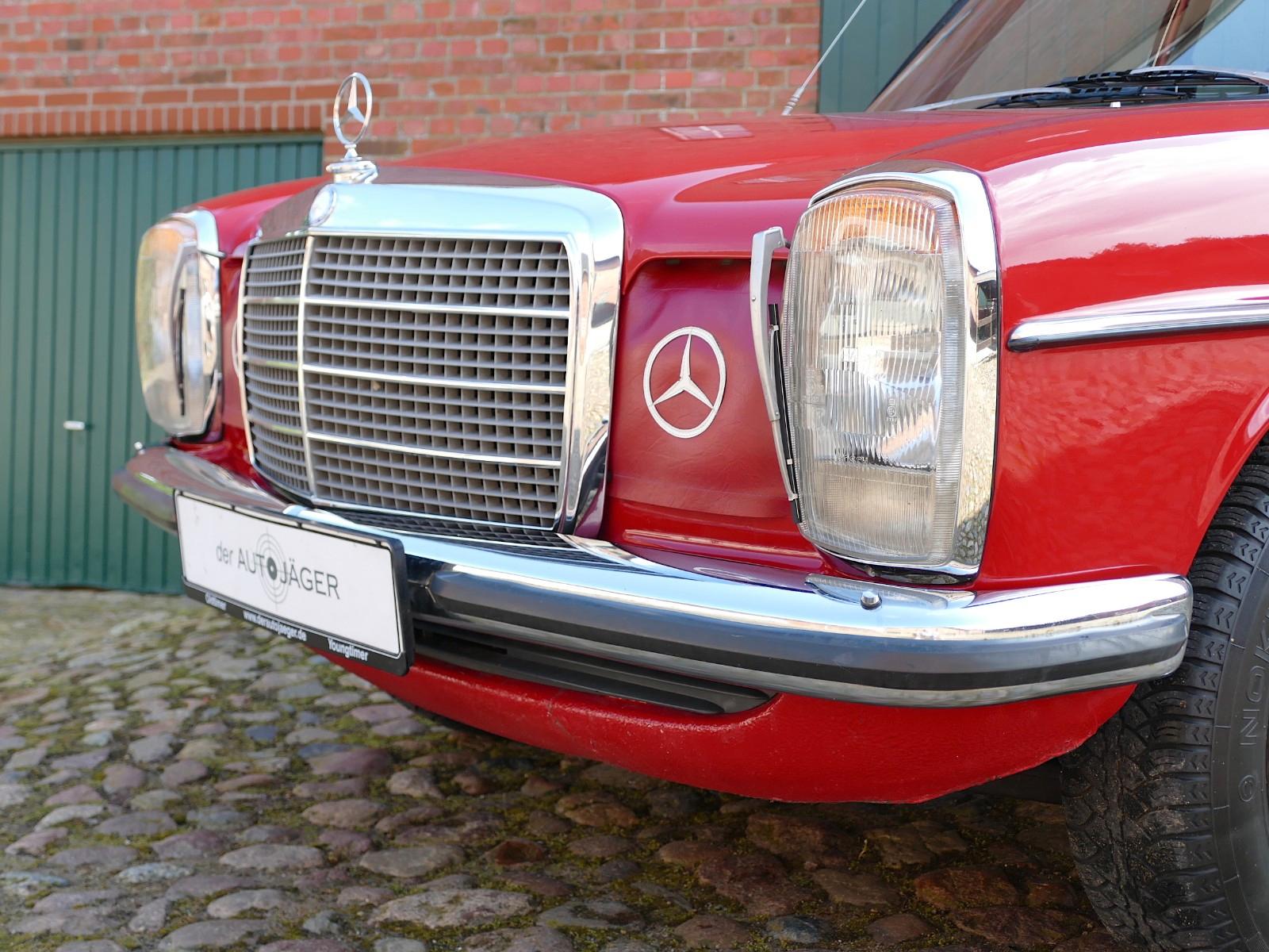 Mercedes-Benz 200 /8 W115 109.835 Km original