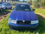 Skoda Octavia Combi 1.8 Turbo Elegance - Skoda Octavia: Turbo