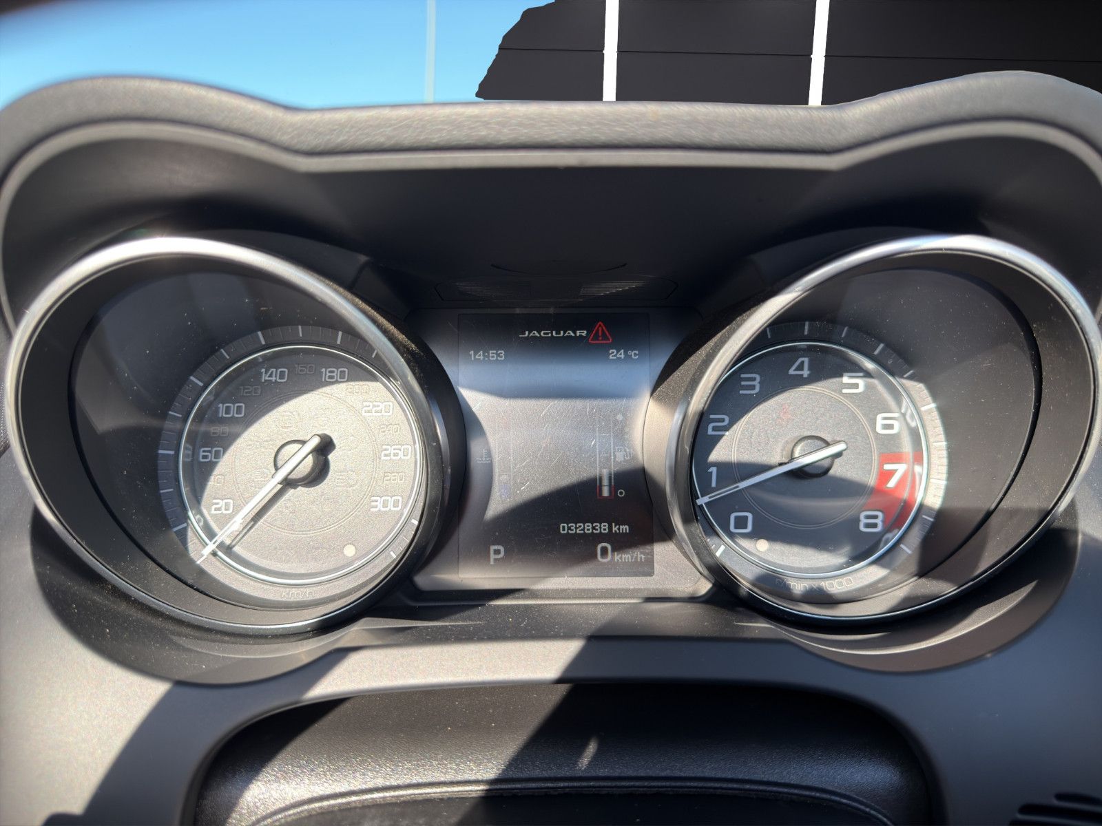 Fahrzeugabbildung Jaguar F-TYPE Cabrio/NEUZustand/Scheckheftgepflegt