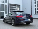 Mercedes-Benz C 250 AMG Coupe *PANO*DISTR+*AHK*KAME*TOT* - blaue Mercedes-Benz C 250