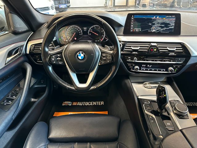 BMW 530 d xDrive Sport Line *LED*Pano*