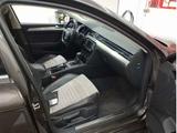 Volkswagen Passat Variant 2.0 TDI Highline*AHK*ACC*Massage* - mit Diesel-Antrieb: Braun, Alcantara, Kombi