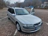 Opel Vectra B 1.8 Caravan Irmscher Sport *... - Opel Vectra Sport mit Benzin-Antrieb